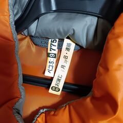 【取引中につき新規受付はしておりません】クロコダイル　 ダウンジャケット　メンズM ジャケット　１シーズン着用後、クリーニング済みの画像