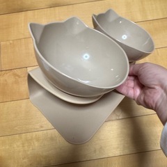 ペット用フードボウルの画像