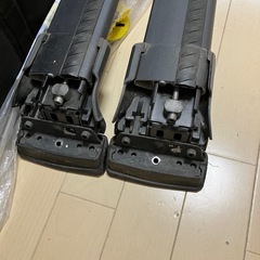 THULEスキースノボ用ルーフキャリアの画像