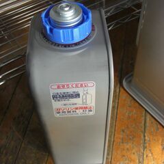 （1台限り★ジモティー特典あり★木造9畳までサイズの）ダイニチ　石油ファンヒーター3.2kw　２０１６年製　FW-3215S　シルバー　　高く買取るゾウ八幡東店の画像