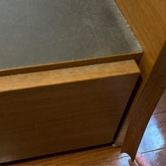 収納付きベッド①(半分引き出し,半分ベッド下)の画像