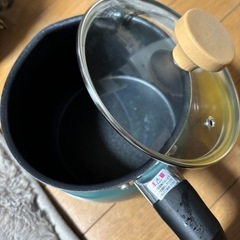 可愛らしいお鍋２個セット
の画像