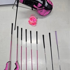 Callaway ジュニア ゴルフクラブセット ピンク　追加クラブとボール付きの画像