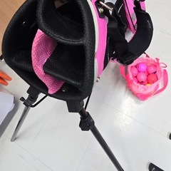 Callaway ジュニア ゴルフクラブセット ピンク　追加クラブとボール付きの画像