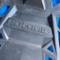 スノーモービル Polaris スノーフラップの画像