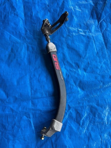 スノーモービル ski-doo エンジンマウントサポート