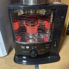 石油ストーブの画像