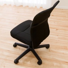 メッシュ オフィスチェア 【ニトリ】ブラックの画像