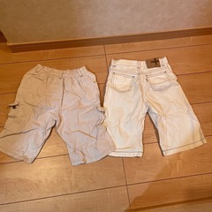 半ズボンの画像