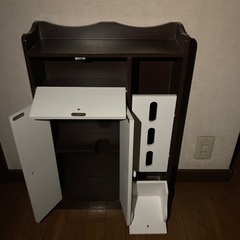 トイレラック　スリム 扉付き 組み立て不要 木製キャビネットの画像