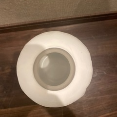 海外製ガラスの花瓶の画像