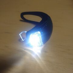 折りたたみ自転車のライトの画像