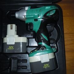 充電式インパクトドライバー　美品の画像