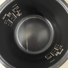 【ヤマダ 炊飯器】【3合炊き】2021年製★クリーニング済み/6ヶ月保証付き【管理番号10112】九の画像