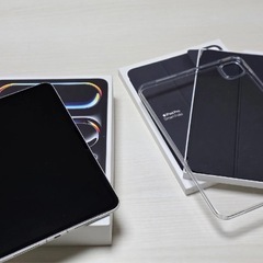 iPad Pro 11インチ M4 シルバー セルラー 256GBの画像