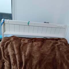 チェスト付きベッドフレームの画像