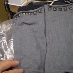 アームウォーマー　メーカー写真で確認しください。写真サイズ縦23㎝横10㎝くらいです。の画像