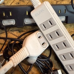 USB充電コードや延長コード類⭐️50円から販売中！！の画像
