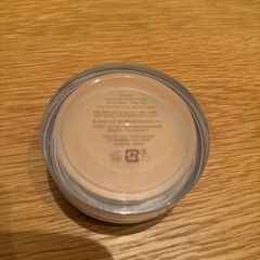 THREE ルースパウダーけーすケースの画像