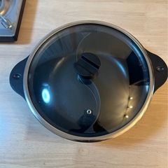 二色、仕切り鍋の画像