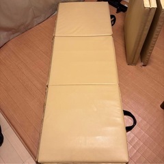 KaRaDaStyle 体操マット 3個セット 折りたたみ 連結可の画像