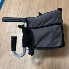 カトージ ベビーテーブルチェア 洗えるシートの画像