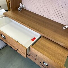 【リサイクルショップ ピカソ 小松原】🌈✨【超美品✨高級仕様‼️ソフトクローズ搭載✨】幅120cmキッチンボード🍽️⚡★3926★の画像