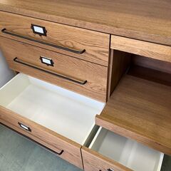 【リサイクルショップ ピカソ 小松原】🌈✨【超美品✨高級仕様‼️ソフトクローズ搭載✨】幅120cmキッチンボード🍽️⚡★3926★の画像