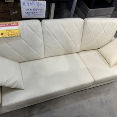 🌟セール中🌟配送可【3人掛けソファー ホワイト】★ クリーニング済 【管理番号120112】金の画像