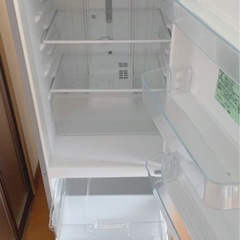 (送料無料) 2019年 美品 168L 冷蔵庫 ガラストレイ カテキン消臭フィルター ゆったりサイズ ⑤ の画像