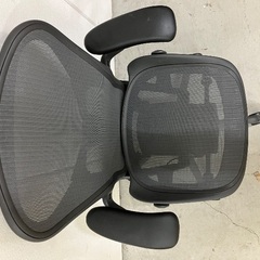 【トレファク足立扇店】Herman Miller　アーロンチェアの画像