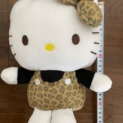 新品　ハローキティ ヒョウ柄ぬいぐるみの画像