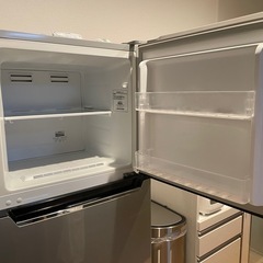 冷蔵庫　冷凍庫　ハイセンス　227L 　庫内球切れの画像