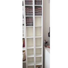 【無料譲渡】ホワイトカラー　本棚/漫画棚　2個セットの画像