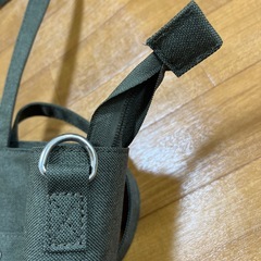 ミッキーバッグ　カーキ色の画像