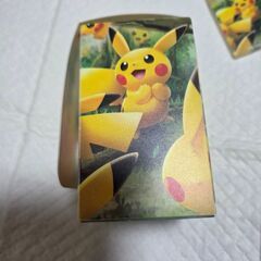 激レア✨ピカチュウ柄ケース、スリーブの画像