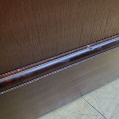 ※ 古潭民芸 (コタン) 樺材無垢 ライティングデスク ライティングビューロー 書斎机 収納 書棚 チェスト 民芸家具 アンティーク クラシック■幅86cm 奥行44cm 高さ105cm ■引出し収納5個 扉収納1個★近隣配送無料 買取帝国 朝霞店の画像