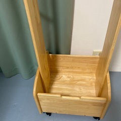 カトージ 木製ハンガーラックの画像