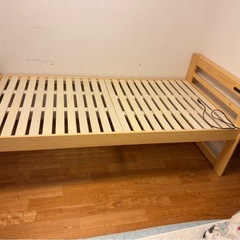 ベッドの画像