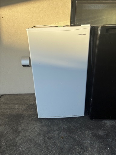 冷蔵庫アイリスオーヤマ (ぶいそん) 大岡のキッチン家電《冷蔵庫》の