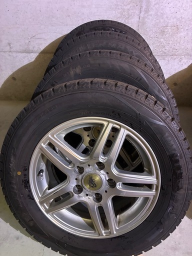 スタッドレスアルミセット　　まだまだ使えます