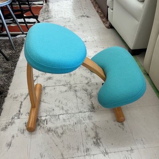 中古品　リボ社　バランスイージー　バランスチェア　グリーン　シミあり　公田店