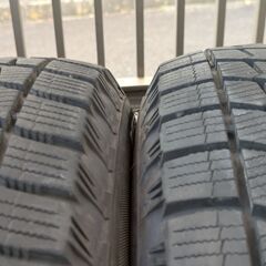 工賃こみ　２０２２年ブリヂストン製冬タイヤ１９５／６５Ｒ１５　４本セットの画像