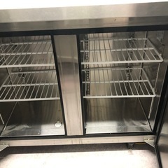 業務用冷蔵庫　　の画像