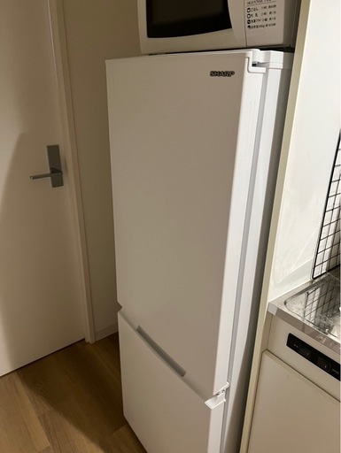 冷蔵庫179リットル