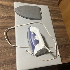 洗濯機ラック＋アイロンセットの画像