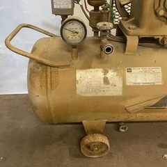 エアーコンプレッサー 100V 200V 東芝 トスコン GP-7S8 小型 コンプレッサー 70L の画像