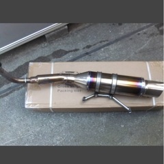 フォルツァz  ＭＦ10 ROSSOマフラー　の画像