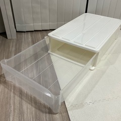 衣装ケース　2つの画像