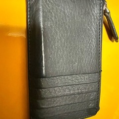 正規品　FENDI フラグメントケースの画像